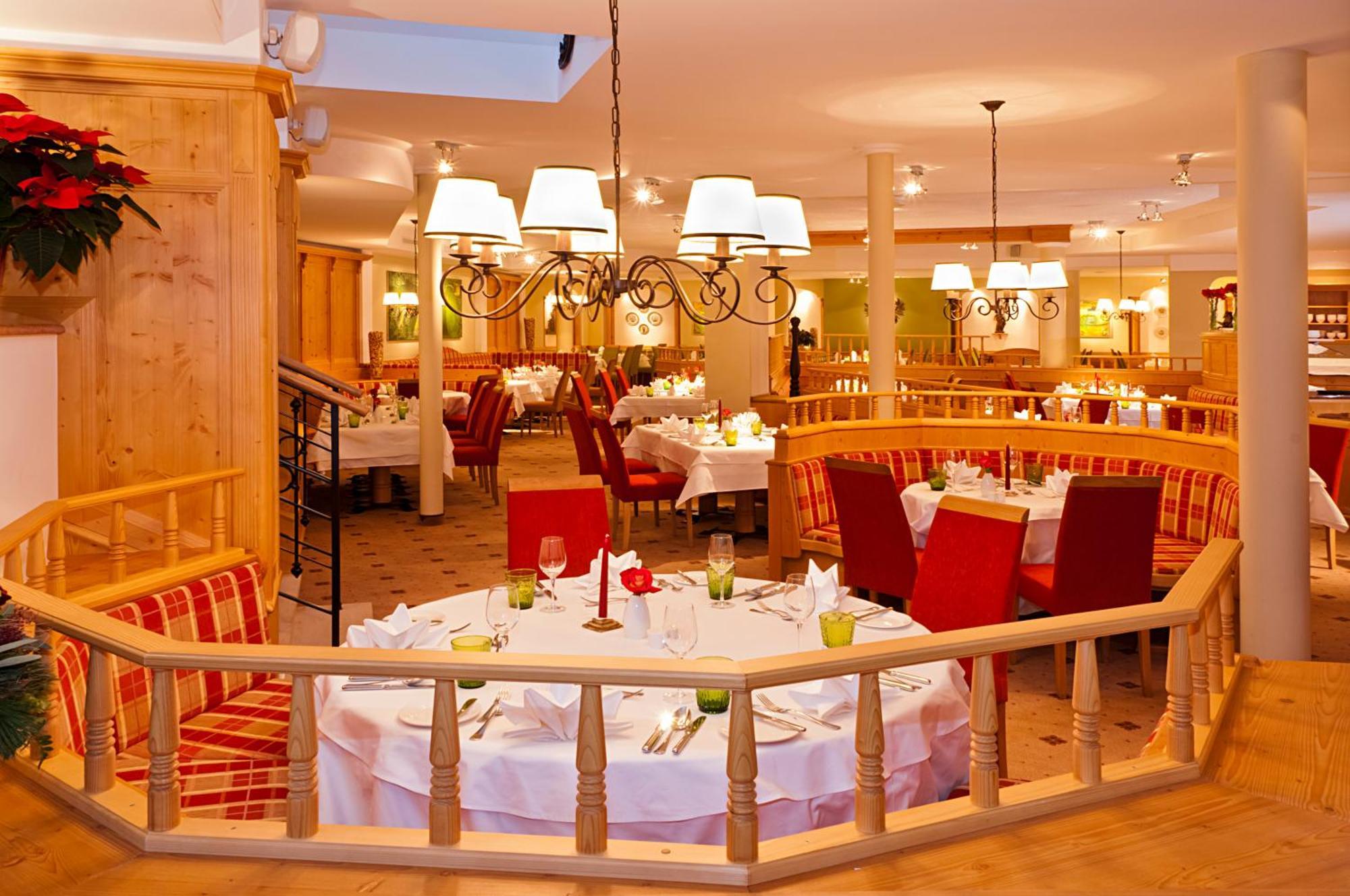 Hotel Kaiserhof Kitzbuehel, 4 Sterne Superior Exterior photo
